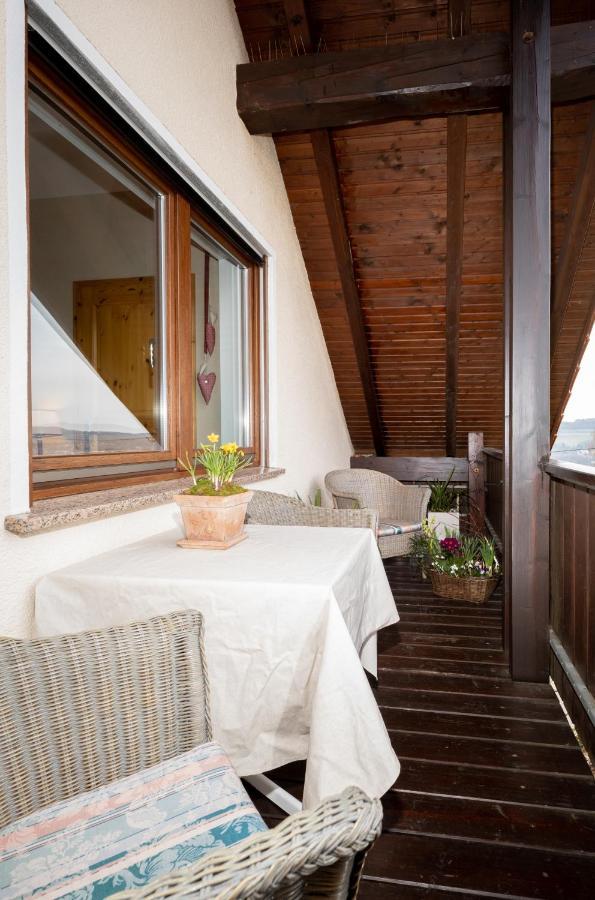 Gaestehaus Heintz Merzig Bagian luar foto
