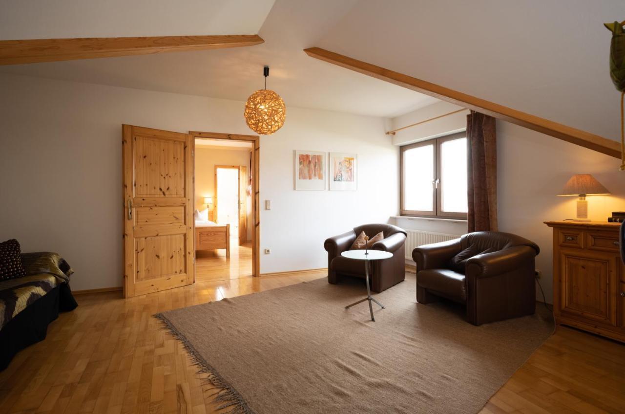 Gaestehaus Heintz Merzig Bagian luar foto